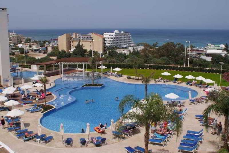 Sunrise Oasis Hotel & Waterpark Protaras Exterior foto